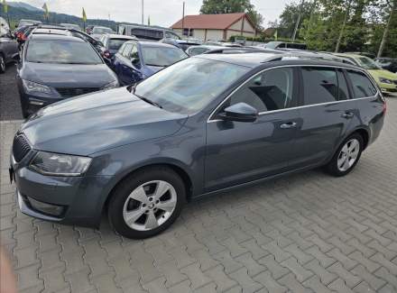 Škoda - Octavia