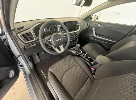 Kia - Cee'd