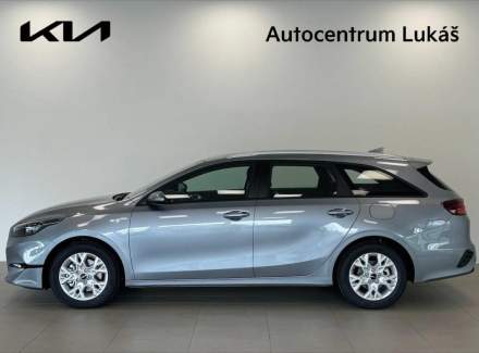 Kia - Cee'd