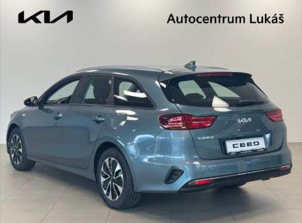 Kia - Avella