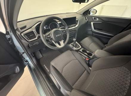 Kia - Avella