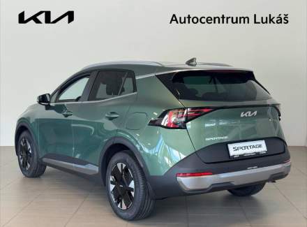 Kia - Avella
