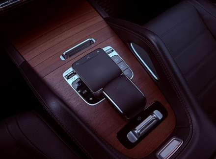 Mercedes-Benz - GLE