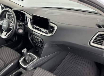 Kia - Cee'd