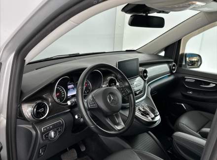 Mercedes-Benz - V-class