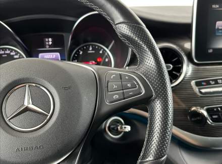 Mercedes-Benz - V-class