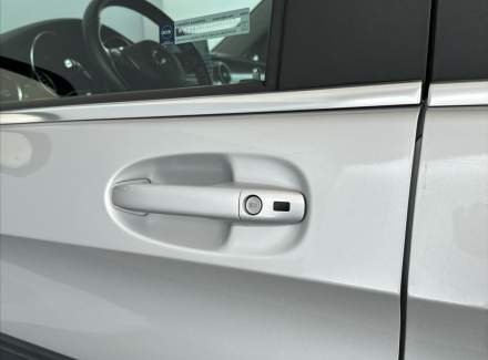 Mercedes-Benz - V-class