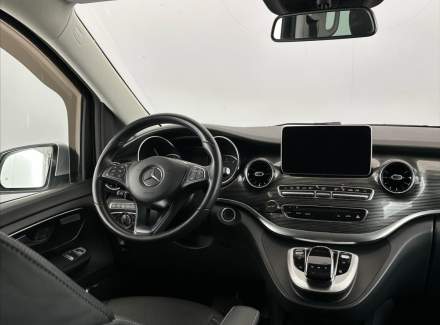 Mercedes-Benz - V-class