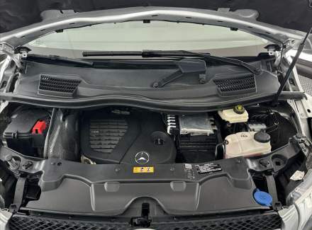 Mercedes-Benz - V-class