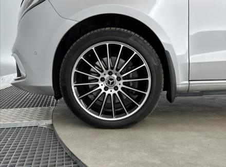 Mercedes-Benz - V-class
