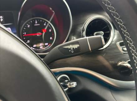 Mercedes-Benz - V-class