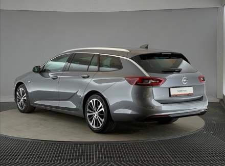 Opel - Insignia