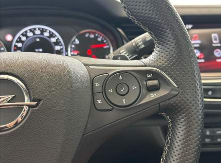Opel - Insignia