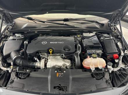 Opel - Insignia