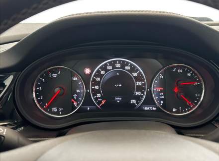 Opel - Insignia