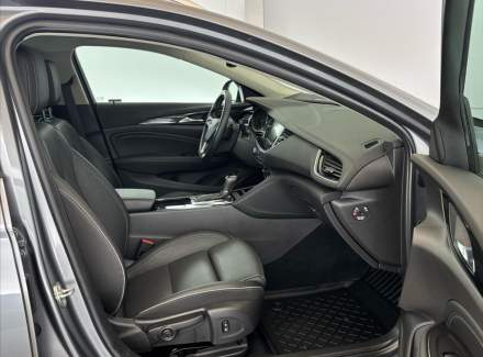 Opel - Insignia