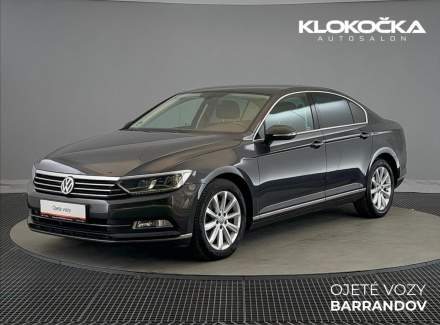 Volkswagen - Passat