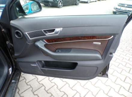 Audi - A6