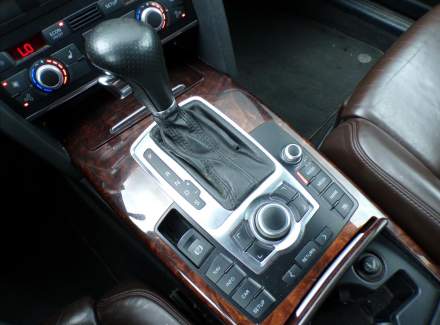 Audi - A6
