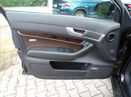 Audi - A6