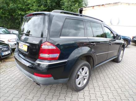 Mercedes-Benz - GL