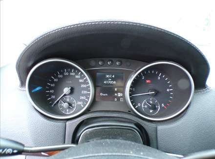 Mercedes-Benz - GL