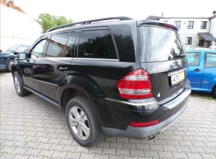 Mercedes-Benz - GL