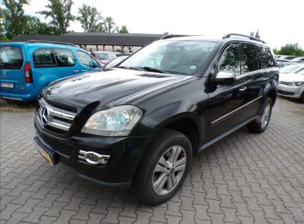 Mercedes-Benz - GL