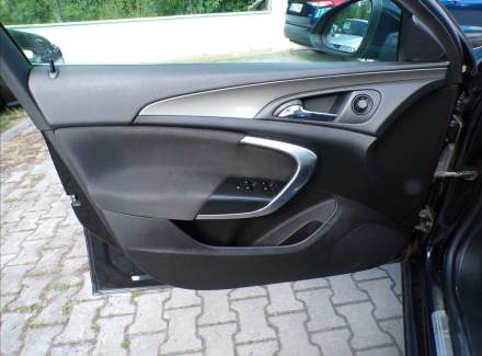 Opel - Insignia