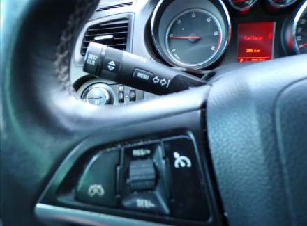 Opel - Insignia