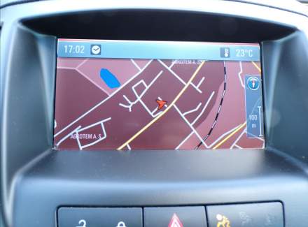 Opel - Insignia