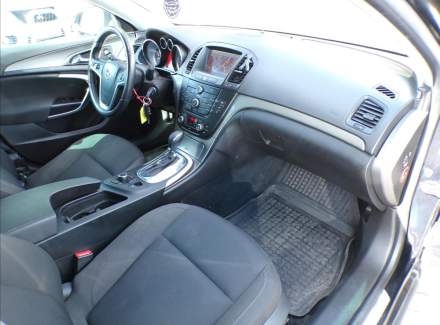 Opel - Insignia