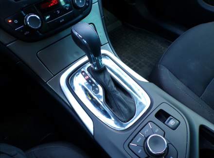 Opel - Insignia