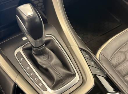 Ford - Mondeo