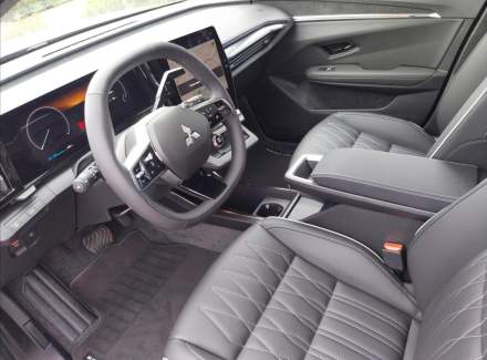 Mitsubishi - Eclipse Cross