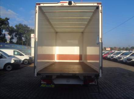 Mercedes-Benz - Sprinter