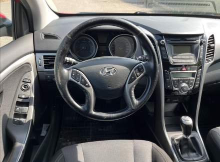 Hyundai - i30