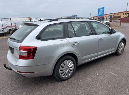 Škoda - Octavia