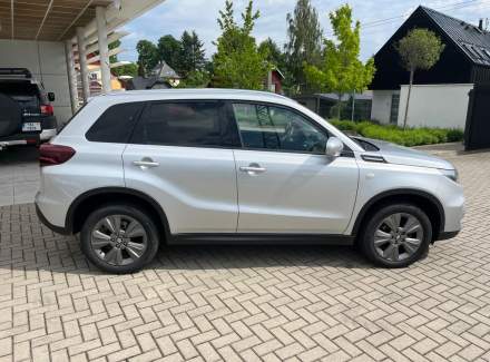 Suzuki - Vitara
