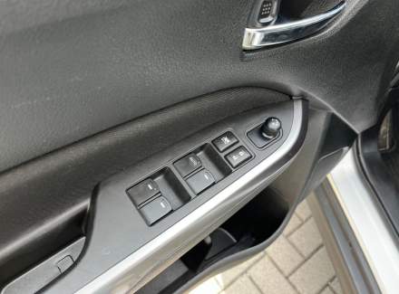 Suzuki - Vitara