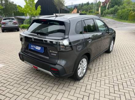 Suzuki - SX4