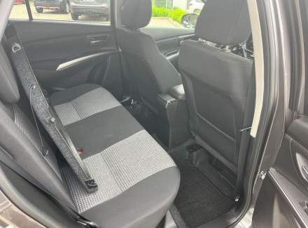 Suzuki - SX4