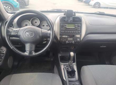 Toyota - RAV 4