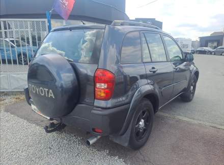 Toyota - RAV 4
