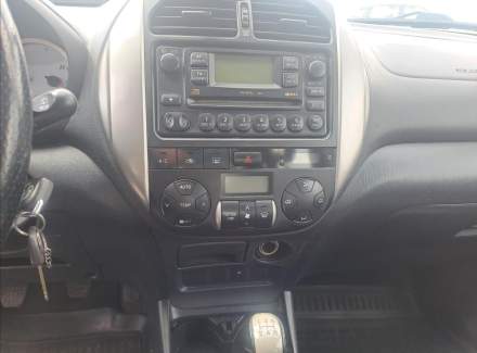 Toyota - RAV 4