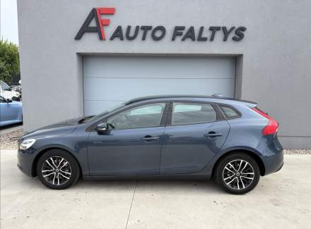 Volvo - V40
