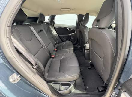 Volvo - V40