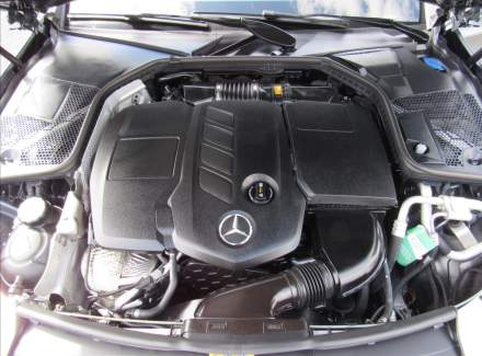 Mercedes-Benz - C-class