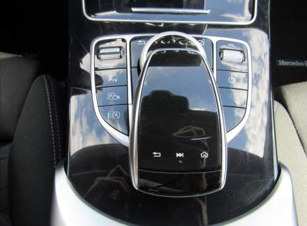 Mercedes-Benz - C-class