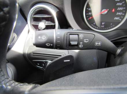 Mercedes-Benz - C-class